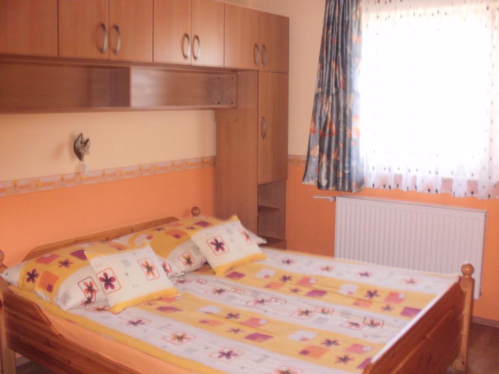 Bodzavirag Apartman Zalakaros Exterior photo
