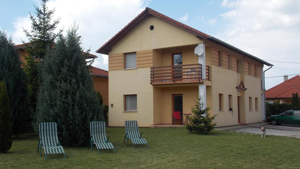 Bodzavirag Apartman Zalakaros Exterior photo